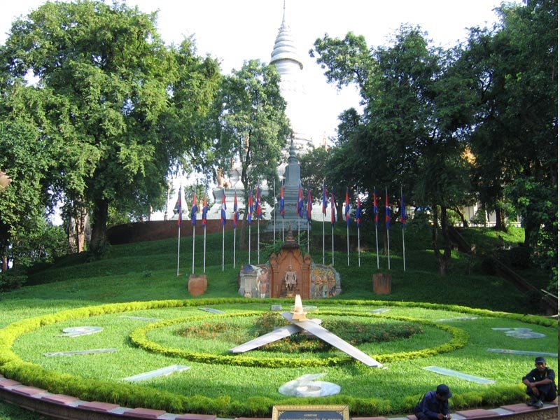 gallery champa wat pnom penh