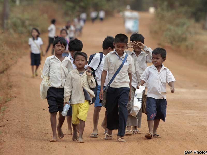 gallery-champa-orphan-cambodian-school-children