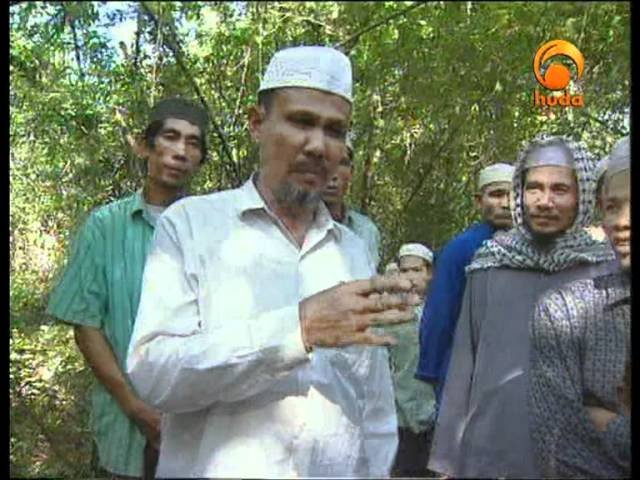 Muslims In Cambodia   Huda TV Documentary